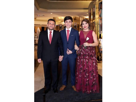 Rúben Méndez, Josue Méndez y Ada Godoy
