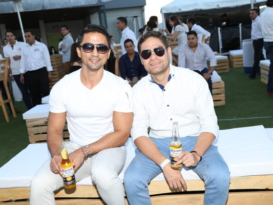 Belanova realizó exclusiva presentación en Tegucigalpa para Corona