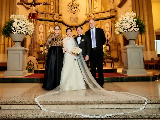 La boda de Zobeida Gamero y Carlos Andrés Ávila