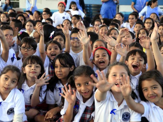 Concierto anti bullying en Macris School