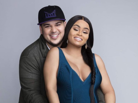 Rob Kardashian ya es papá