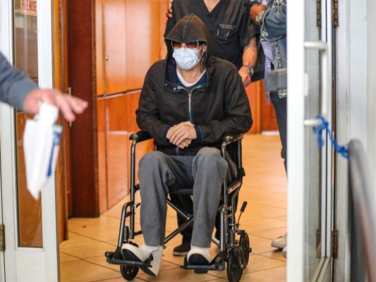 Brad Pitt termina en silla de ruedas luego de una visita al dentista
