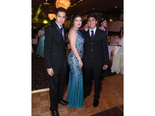 Prom night de New Horizon School  