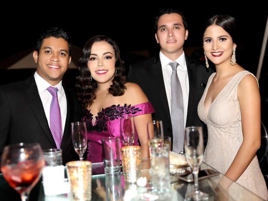 Recepción de la boda Vivianne Alvarado y Enrique Álvarez