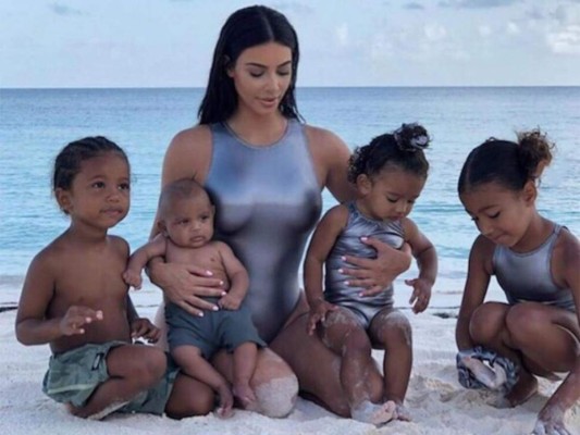 La vida de Kim Kardashian como mamá
