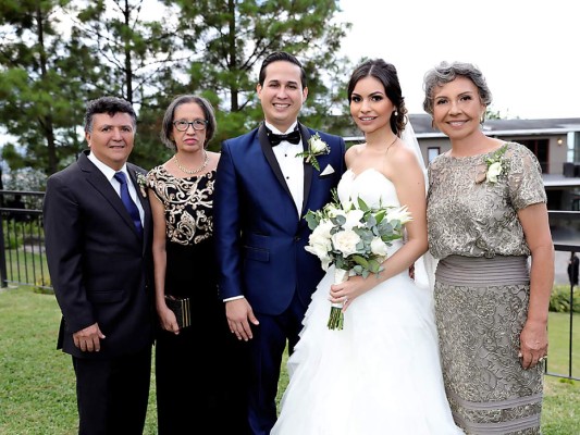 La boda de Kenneth Medina y Silvia Casco