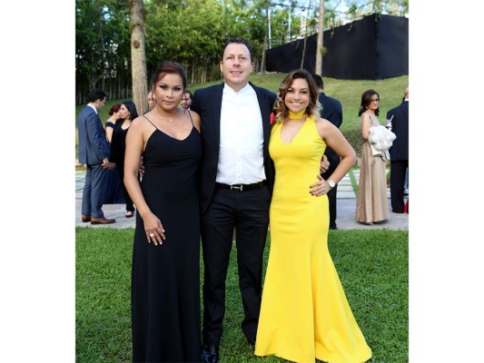 Fiesta nupcial de Oscar Kafati y Daniela Misas
