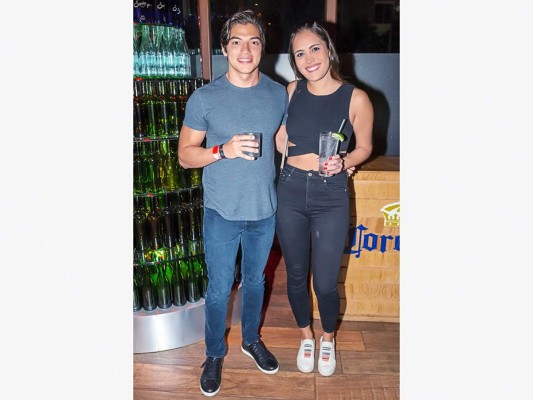 Fiesta a beneficio de la Fundación Ruth Paz