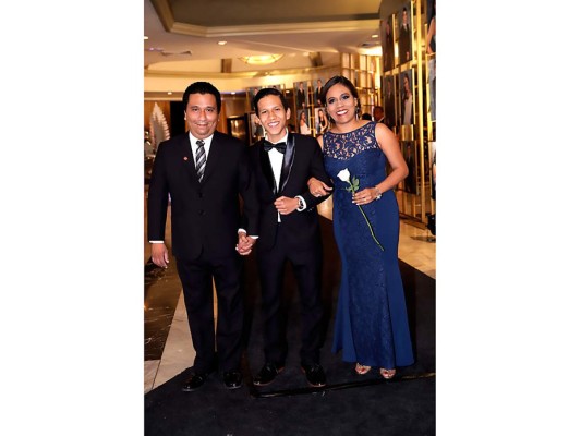 Iván Juárez, José Juárez e Iveth Meza