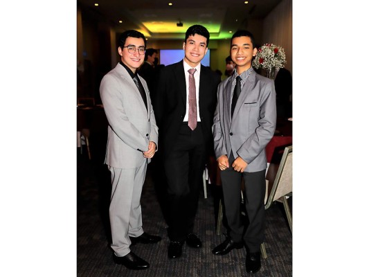 Diego Zelaya, Gabriel Juárez y Ezra Guerrero