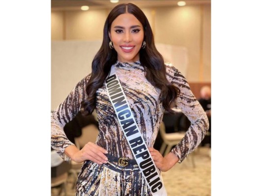 Miss República Dominicana, Debbie Aflalo<br/>Tiene 28 años. Estudió relaciones internacionales y se graduó con honores. Ahora está haciendo una maestría en comercio internacional. <br/>