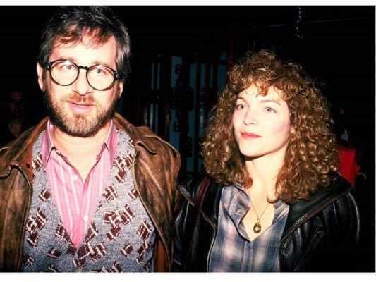 Steven Spielberg & Amy Irving tuvieron un divorcio con un aproximado de 100 millones de dólares<br/> <br/> <br/> <br/> <br/> <br/> <br/> <br/> <br/>