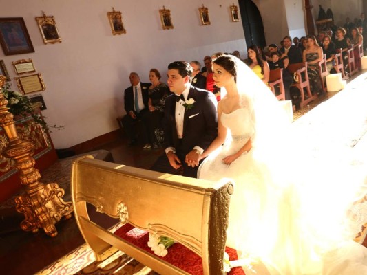 La boda de Elia Isabel López y Roberto Arturo Mejía