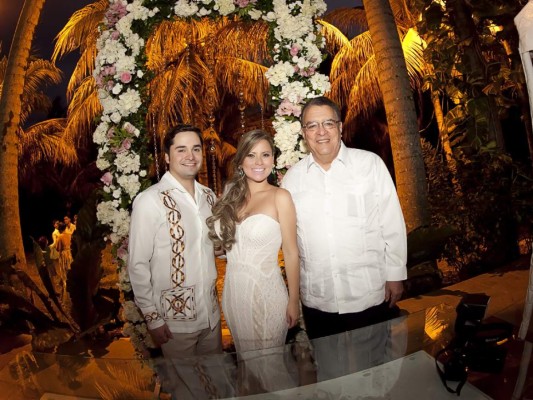 Konan Morales y Rossie Umaña se casan  