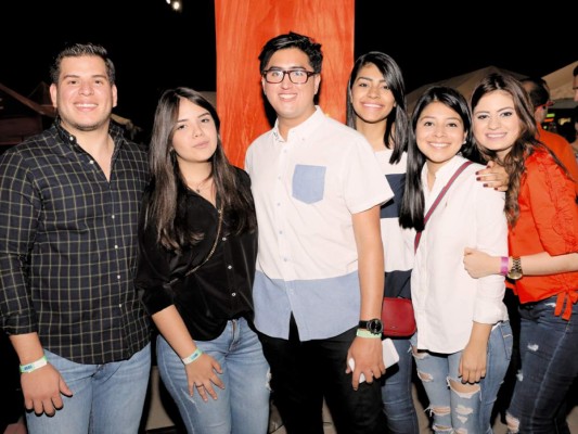 Donald Dubon, María Judith Reyes, José Vargas, Samaria Varela, Fancys Amaya y Lily Pineda