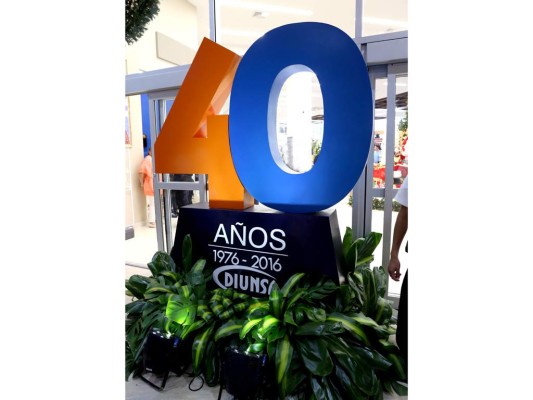 En el marco de sus 40 años en el mercado nacional, se inaugura la sexta Diunsa.