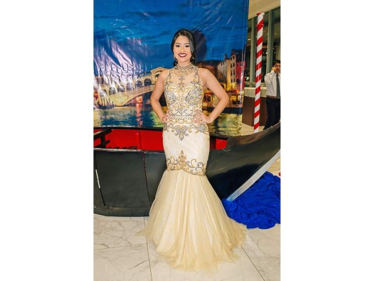 Elegante prom de la clase 2019 de Freedom High School  