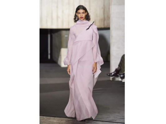 Design by Roland Mouret