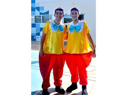 Cartoon Day de los Seniors 2020 de la Macris School