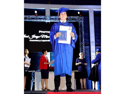 Graduación de la Escuela Americana 2019