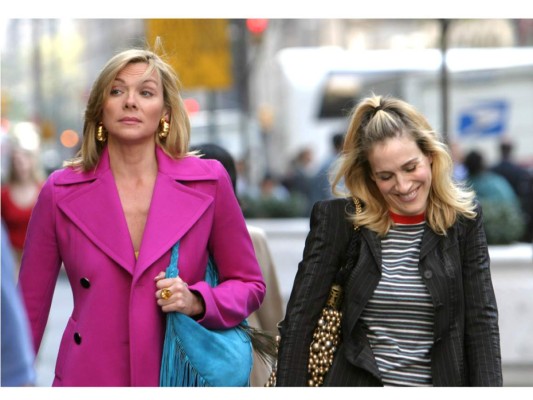 Kim Cattrall envía fuertes mensajes a Sarah Jessica Parker