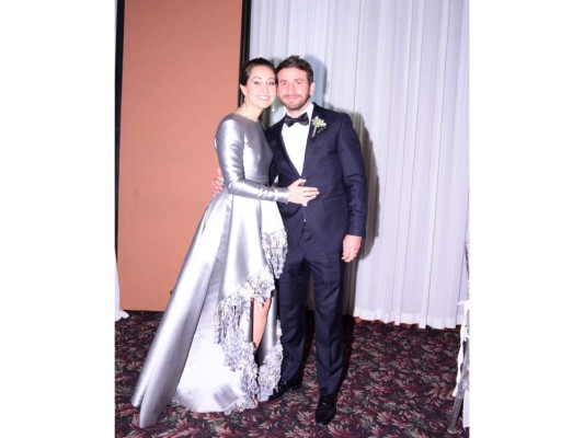 La boda de Ashley Rodgers y Cameron McNab