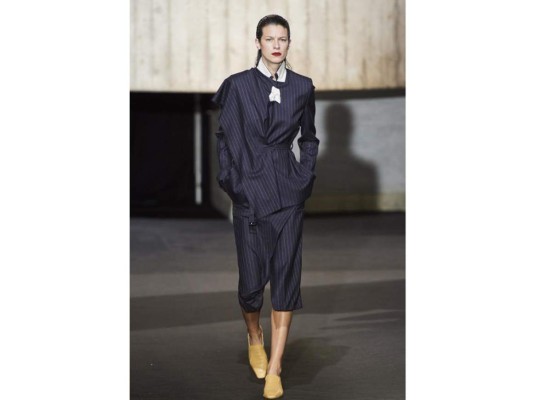 Design by Roland Mouret