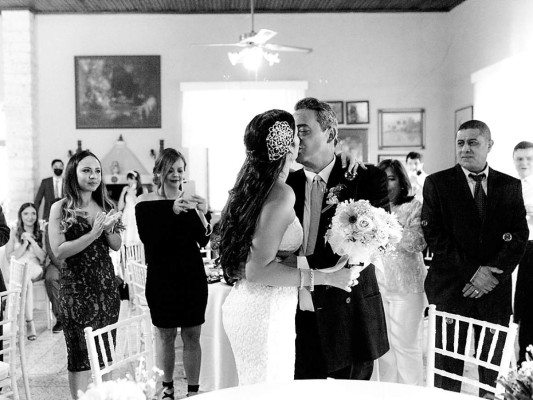Boda civil de Gabriel Lardizabal y Nathalie Nieto 