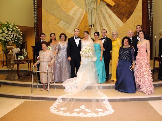 Roberto Facussé y Sophie Andonie unen sus vidas en matrimonio&nbsp;&nbsp;