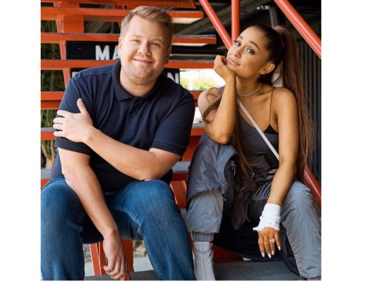 Ariana Grande y James Corden protagonizan el musical del Titanic