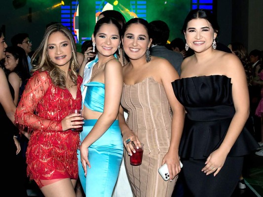 María Paz, Jessica Rodríguez, Valeria Salvador e Irma Peña.
