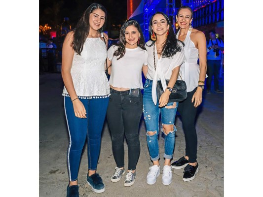 Galería de fotos ¡Increíble Noche del Sabor 2019!