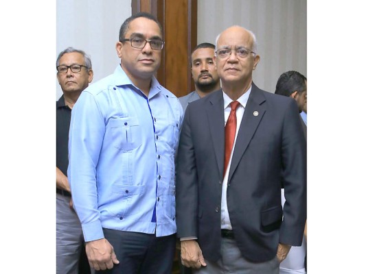 Banco Atlántida ofrece noche típica por el IV Congreso Numismática CA y el Caribe