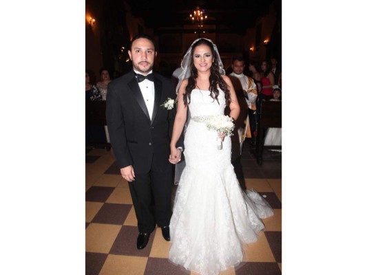 Boda de Mariela Girón y Luis Mario Hernández