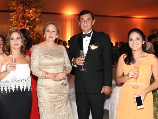 La boda de Braulio Emilio Cruz y Mireya Isabel Silva