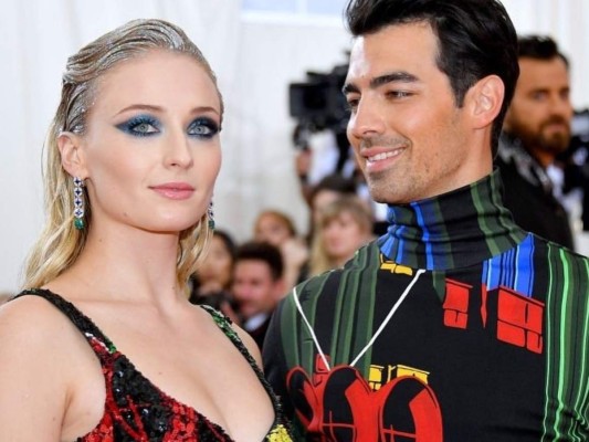 Sophie Turner confesó sus problemas alimenticios y cómo Joe Jonas le ayudó a superarlos