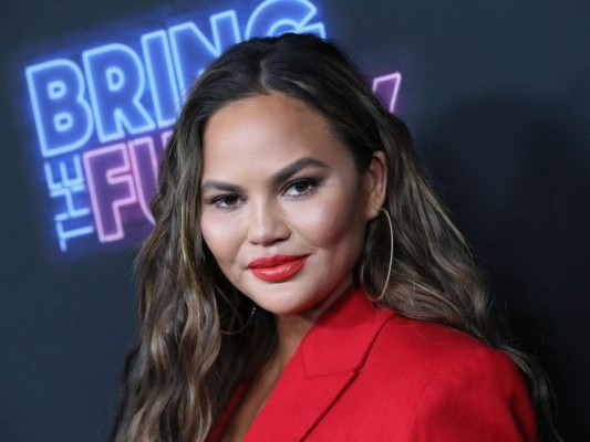 Chrissy Teigen habla por primera vez sobre la pérdida de su bebé