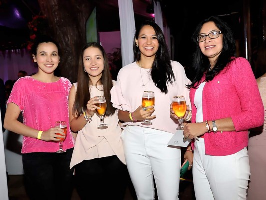 II Parte Invitados BAC Credomatic Estilo Pink Party 2019