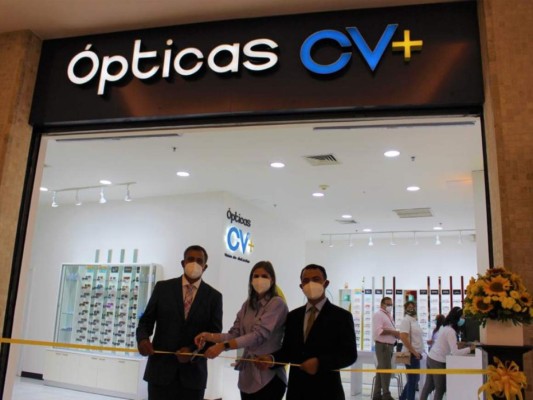 Ópticas CV+ inaugura su primera sucursal