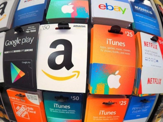 O ve por lo clásico: una gift card de la tienda favorita de tu amigo secreto. ¡Felices fiestas!