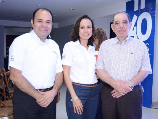 Diunsa presenta memoria de sostenibilidad 2015