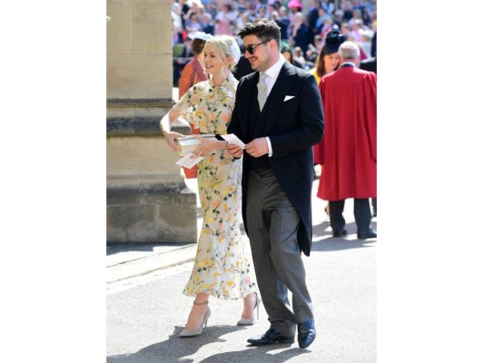 Asimismo, la actriz británica Carey Mulligan, porto con un vestido de Erdem, con estampado floral el cual la hacía lucir muy bien para la ocasión, acompañada de su novio, Marcus Mumford, líder de la banda Mumford & Sons.
