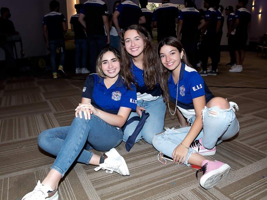Senior entrance de la Escuela Internacional Sampedrana 2022