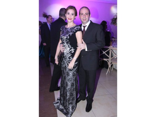 La boda de Ana Cecilia Heredia y Johnny Sikaffy