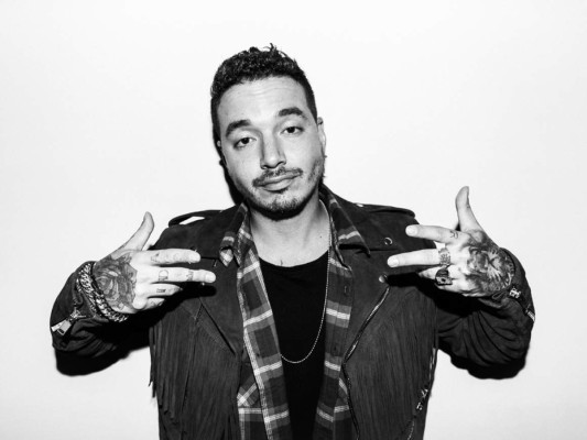 J Balvin se encuentra en Tela con su gira de Pepsi