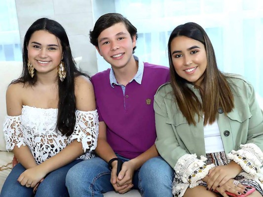 Celebración por el cumpleaños de Sonia Patricia Castillo Casanova
