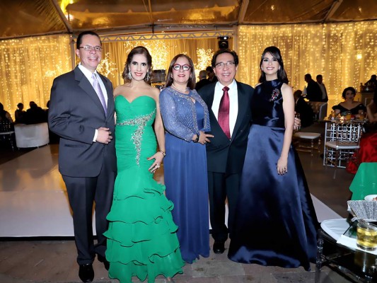 La boda de Mónica Moncada Valladares y Carlos Funes