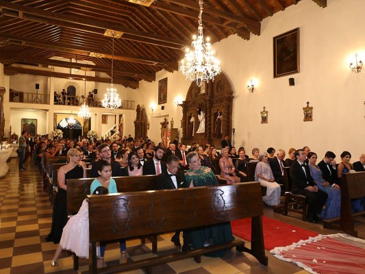 La boda de Alejandra Amaya y Gabriel Castillo