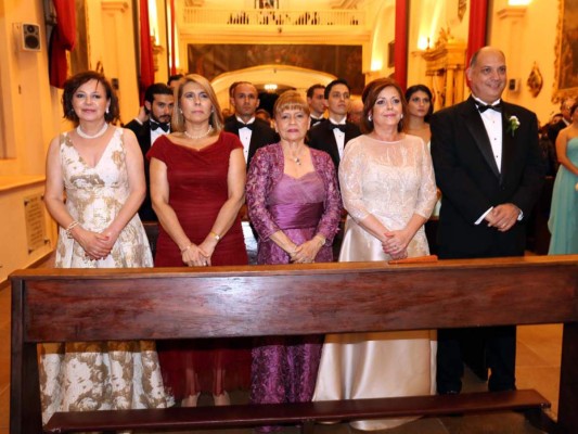 Boda de Dulce María Chacón e Iván Urzaiz