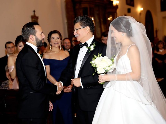 La boda de Mónica Aguirre y Daniel Parras